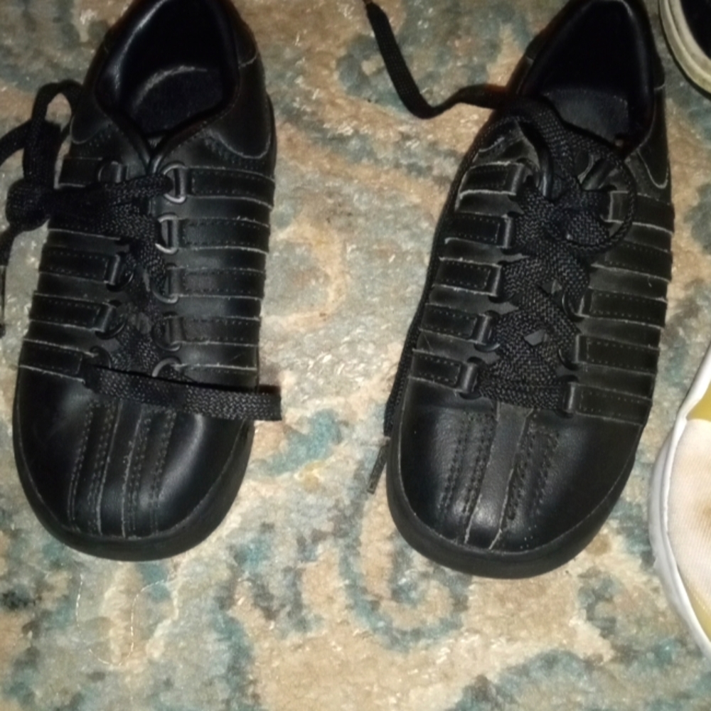 All black kids k swiss classic sz 8c